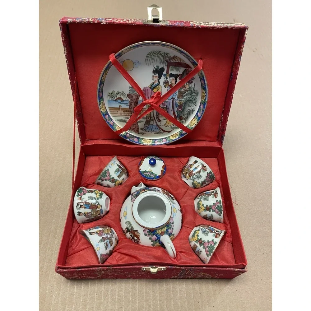 Vintage‎ Yi Wei Miniature Porcelain Tea Set – 8 Pc w/ Original Asian Style Box